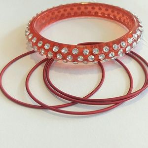 3/$20 Bangles set